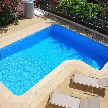 Poros 2 Villa *